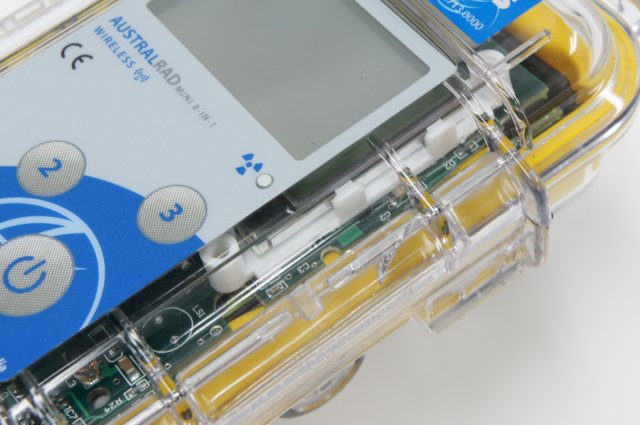 NaI(Tl)シンチレーションサーベイメーター　OSK 72HT107